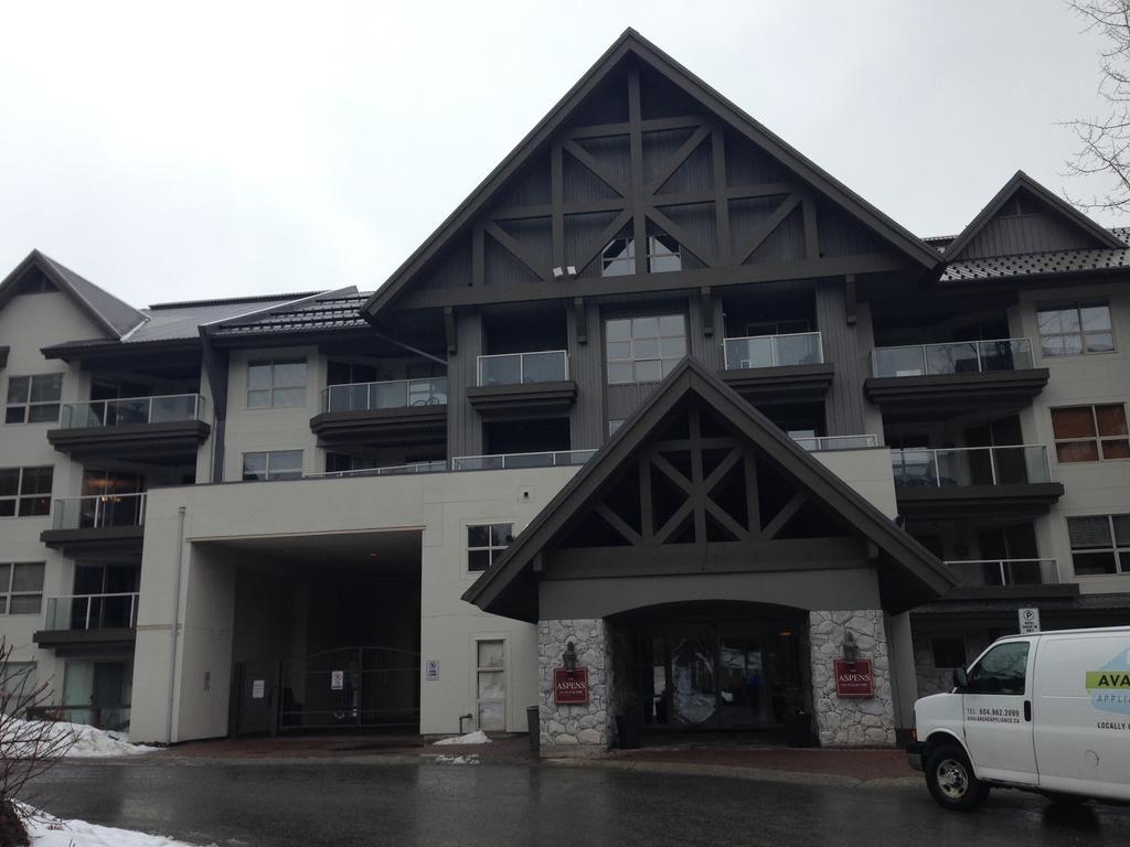 Apartamento The Aspens By Whistler Premier Exterior foto