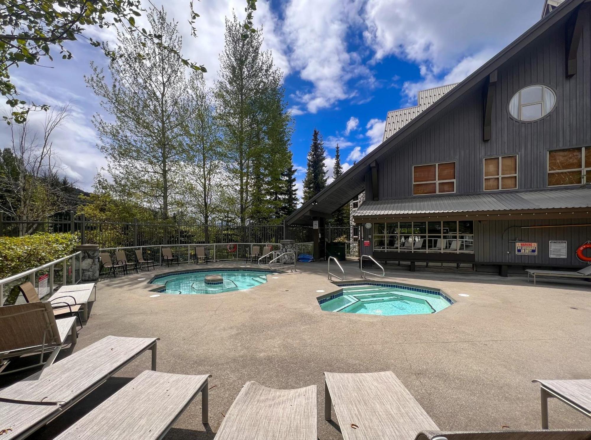 Apartamento The Aspens By Whistler Premier Exterior foto
